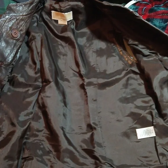 Michael Kors Dark Brown Leather Vest. Sz. Large - Picture 8 of 8